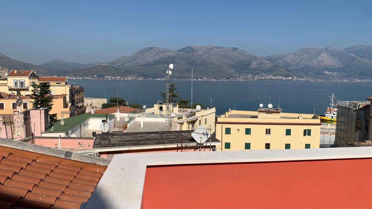 Dimora Del Leone Gaeta Bed & Breakfast Exterior photo