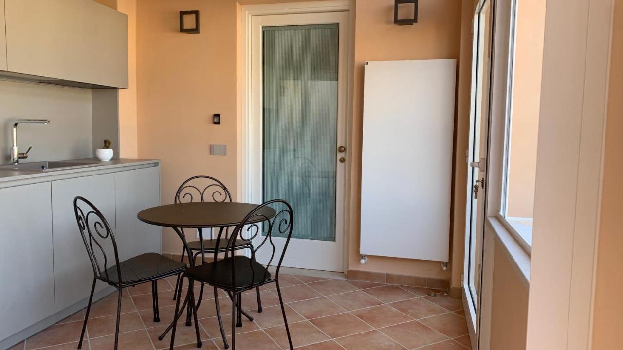 Dimora Del Leone Gaeta Bed & Breakfast Exterior photo