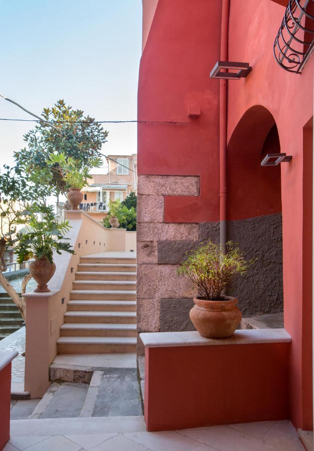 Dimora Del Leone Gaeta Bed & Breakfast Exterior photo
