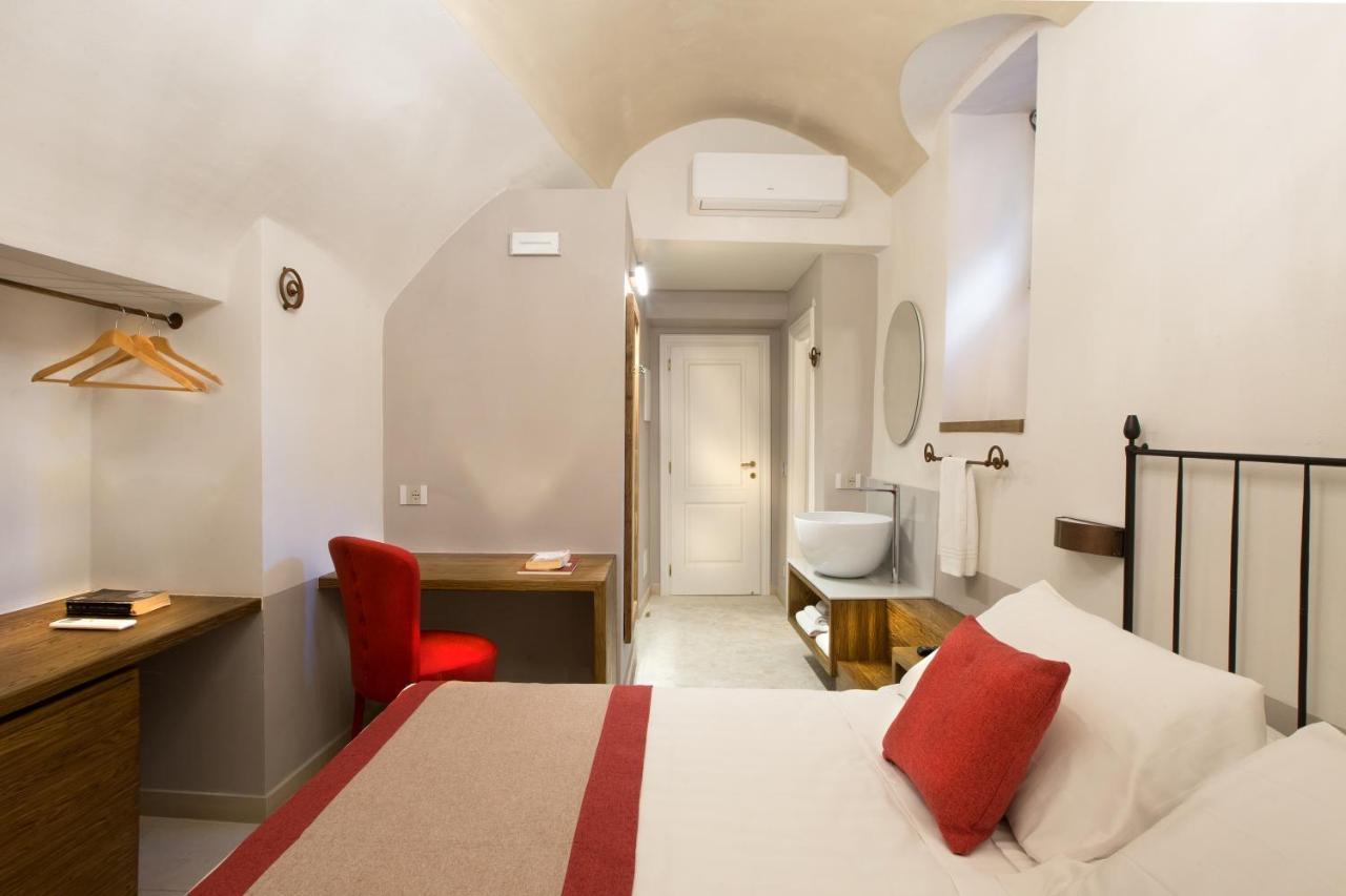 Dimora Del Leone Gaeta Bed & Breakfast Exterior photo